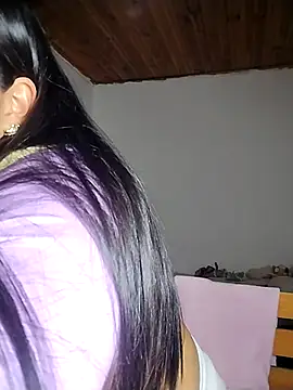 Snapshot of KATYGONZALEZ chatting on May 2026 11:56:01 PM KATYGONZALEZ online show from May 2026 11:56:01 PM