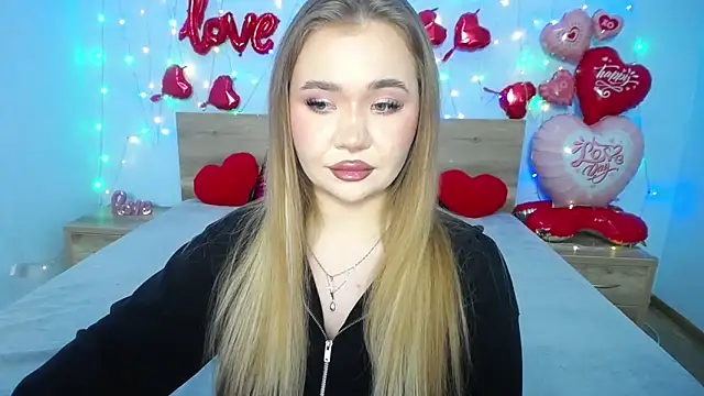 Snapshot of StacyYellig chatting on February 2025 02:15:01 AM StacyYellig online show from February 2025 02:15:01 AM