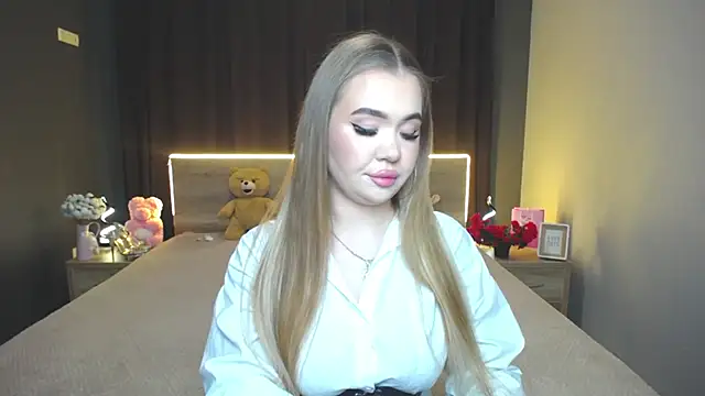 StacyYellig online show from February 2026 09:27:02 PM