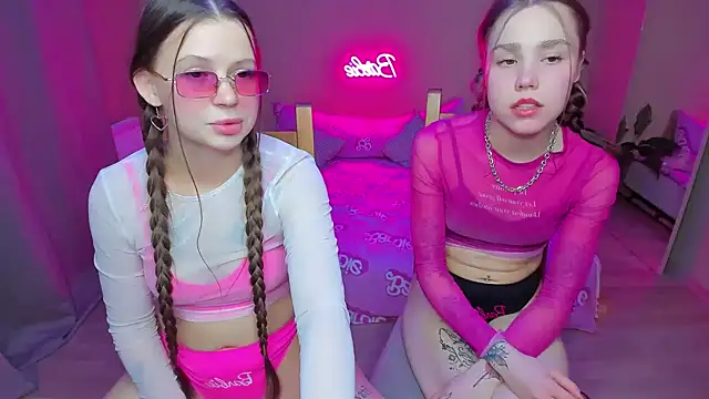 HelloRoxy online show from January 2025 09:06:01 PM