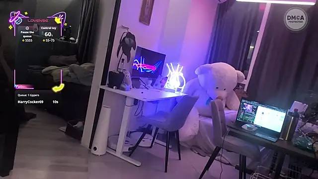 GroteskJane online show from February 2026 08:17:02 PM