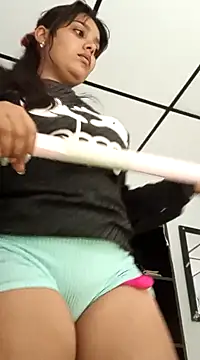 stefanie010 online show from January 2025 08:54:02 PM