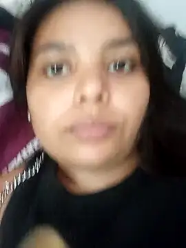 stefanie010 online show from April 2026 07:51:02 PM