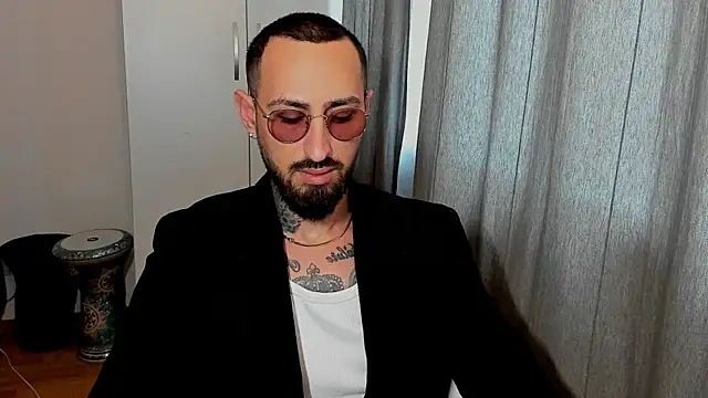 Baddfuckerr online show from January 2025 09:02:01 AM