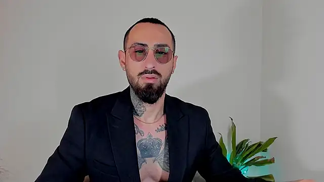 Baddfuckerr online show from January 2025 08:07:02 AM