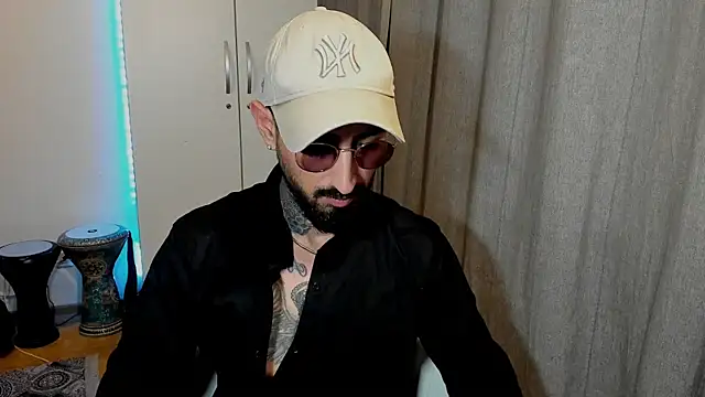 Baddfuckerr online show from January 2025 03:25:01 PM
