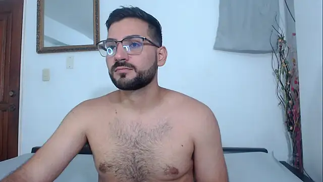 Snapshot of _Araboys_ chatting on June 2026 02:03:01 AM Araboys online show from June 2026 02:03:01 AM