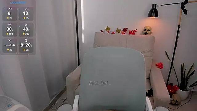 kim lian21 online show from October 2025 12:06:01 PM