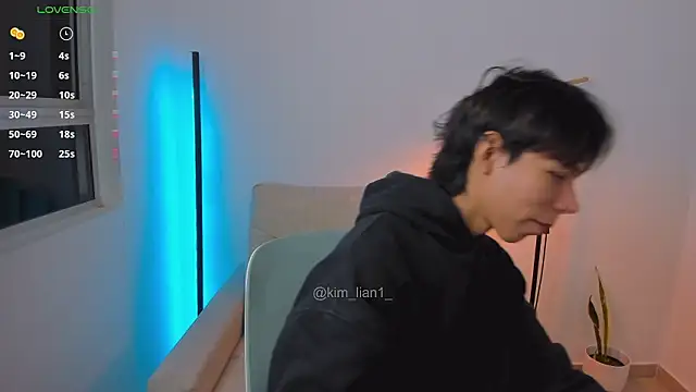 kim lian21 online show from March 2026 06:39:01 AM