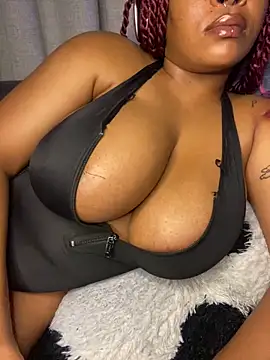 YellowHoneyDip online show from February 2026 05:16:02 PM