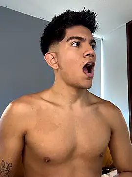 santiago 01 online show from January 2026 07:37:02 PM