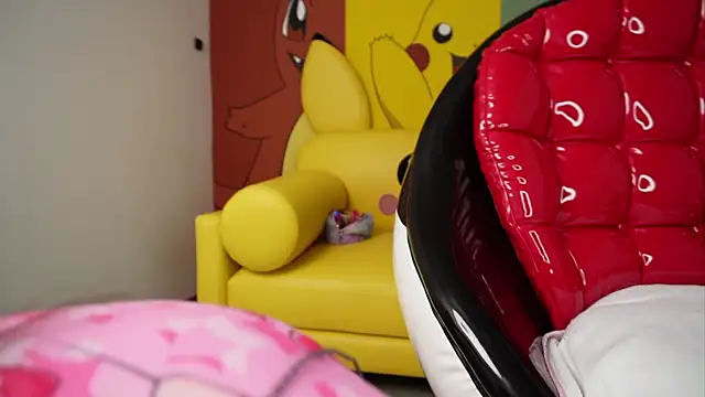 miss  pamela online show from November 2025 11:10:02 AM