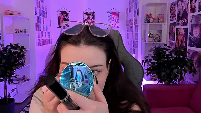 CoralineKeyns online show from November 2025 02:32:02 AM