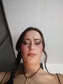 JadeHiilton online show from February 2026 12:15:02 PM