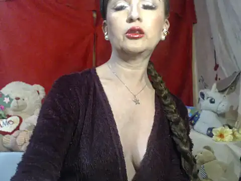 hottieperla online show from September 2025 04:43:02 PM