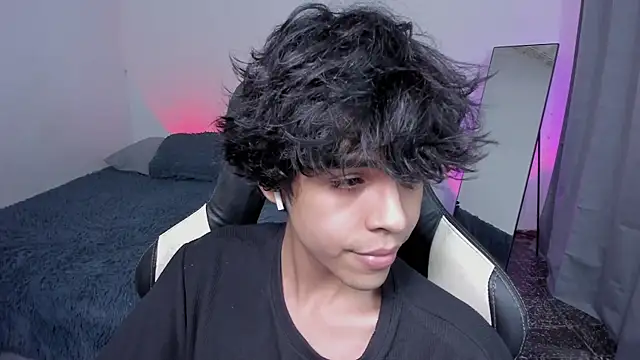 Alan26  online show from January 2026 04:38:02 AM