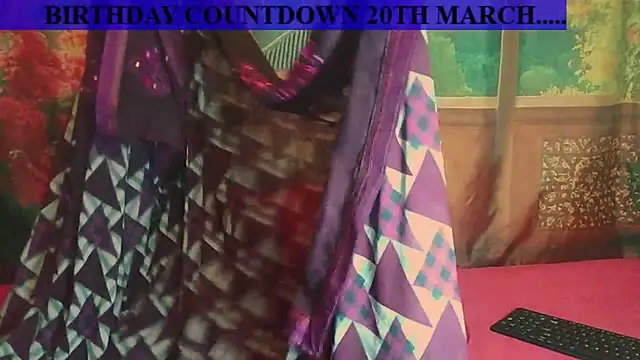 Snapshot of RoyalIndianCreamPuff chatting on March 2026 06:35:01 PM RoyalIndianCreamPuff online show from March 2026 06:35:01 PM
