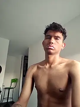 xrobXstax online show from March 2026 10:28:02 PM