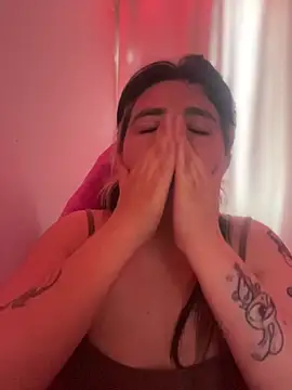 Sachi Meow online show from March 2026 06:02:02 PM