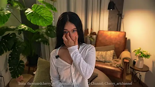 Miss beee online show from March 2026 12:14:01 AM