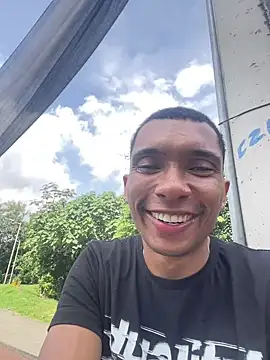 Aaronblack1  online show from April 2026 03:02:02 PM