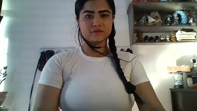 Snapshot of scarlet-kennedy98 chatting on December 2024 08:50:02 PM scarlet-kennedy98 online show from December 2024 08:50:02 PM