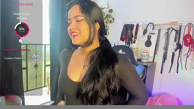 Snapshot of scarlet-kennedy98 chatting on January 2025 10:21:01 PM scarlet-kennedy98 online show from January 2025 10:21:01 PM
