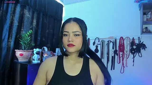 Snapshot of scarlet-kennedy98 chatting on February 2025 07:21:01 PM scarlet-kennedy98 online show from February 2025 07:21:01 PM