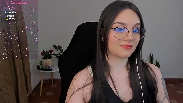 anaveleeez online show from December 2024 05:21:01 AM