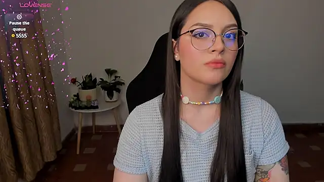 anaveleeez online show from January 2025 05:26:02 AM