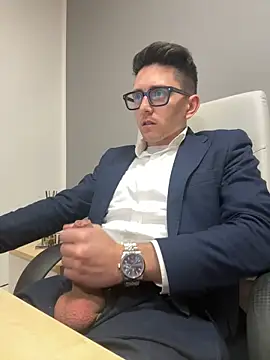 Snapshot of masterboss_ chatting on February 2025 01:18:02 PM masterboss online show from February 2025 01:18:02 PM