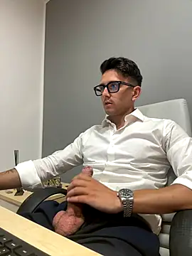 Snapshot of masterboss_ chatting on September 2025 11:45:02 AM masterboss online show from September 2025 11:45:02 AM