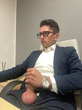 masterboss  online show from December 2025 12:36:01 PM