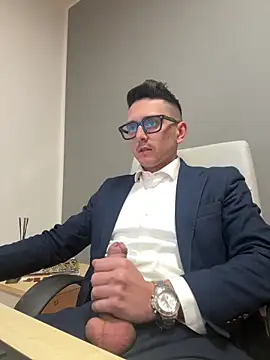 masterboss  online show from February 2026 12:57:02 PM