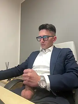 Snapshot of masterboss_ chatting on April 2026 12:06:02 PM masterboss online show from April 2026 12:06:02 PM