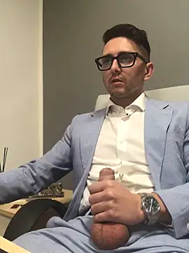 Snapshot of masterboss_ chatting on April 2026 11:55:02 AM masterboss online show from April 2026 11:55:02 AM