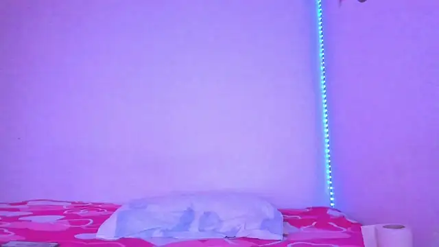 kimbaileys online show from December 2024 06:56:02 PM