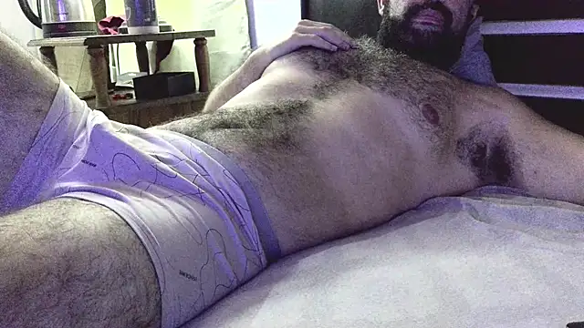 machoathome online show from March 2025 02:53:02 AM