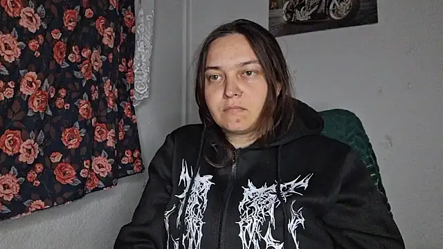 Cyndee Winter online show from April 2026 06:34:01 PM