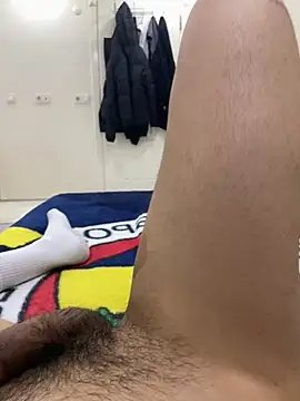 Snapshot of furkanktyAcalea chatting on February 2025 08:24:01 PM furkanktyAcalea online show from February 2025 08:24:01 PM