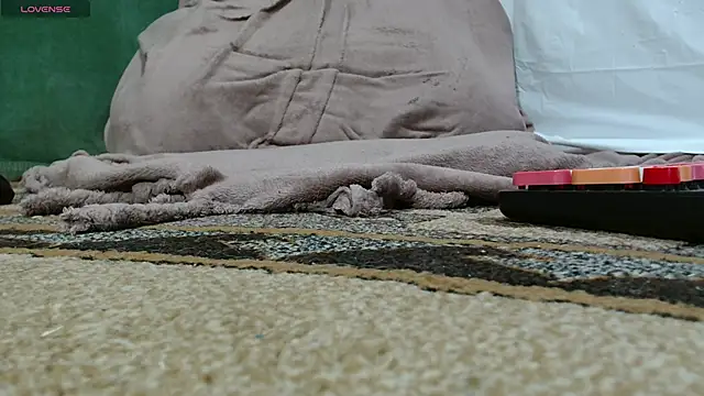 Luckyalice 4u online show from February 2026 08:27:02 PM