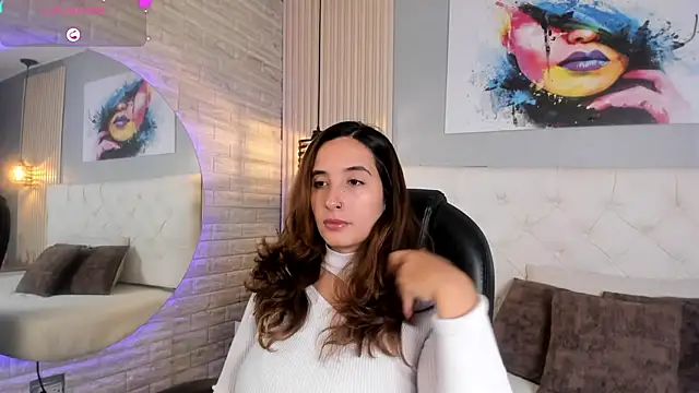 emma  smith1 online show from September 2025 12:28:02 PM