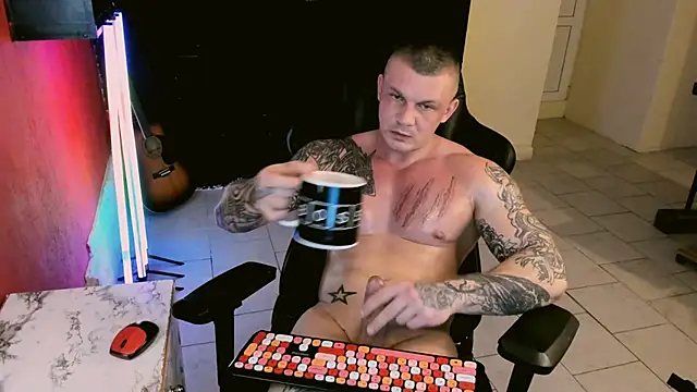 MrrKray online show from December 2024 09:11:02 PM