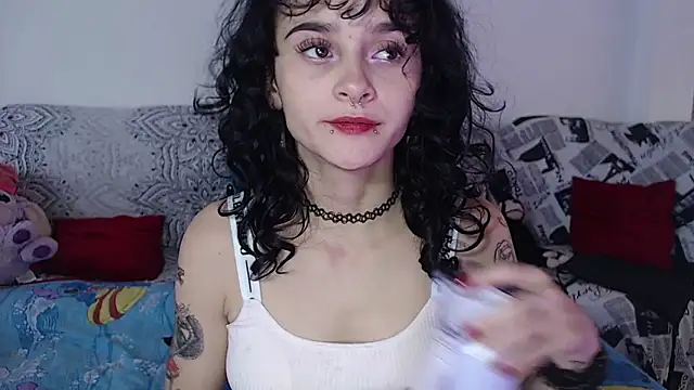 kitty22  online show from January 2025 02:11:01 PM