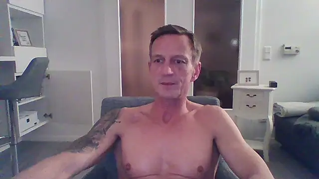 Snapshot of dirks71 chatting on January 2025 07:42:01 PM dirks71 online show from January 2025 07:42:01 PM