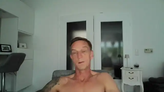 Snapshot of dirks71 chatting on September 2025 05:13:01 PM dirks71 online show from September 2025 05:13:01 PM