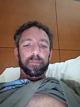 Snapshot of Treemandude chatting on October 2025 06:20:02 PM Treemandude online show from October 2025 06:20:02 PM