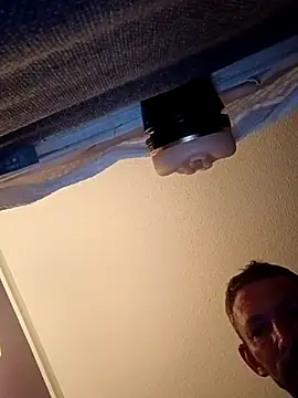 Snapshot of Treemandude chatting on November 2025 10:24:01 AM Treemandude online show from November 2025 10:24:01 AM