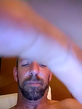 Snapshot of Treemandude chatting on November 2025 04:59:02 AM Treemandude online show from November 2025 04:59:02 AM