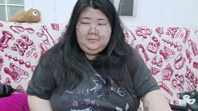 Nadine asian online show from February 2026 06:21:02 AM